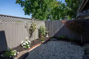 858 Erickson Ln, Foster City, CA 94404 - Photo 23