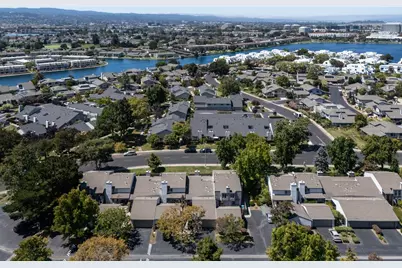 858 Erickson Ln, Foster City, CA 94404 - Photo 35