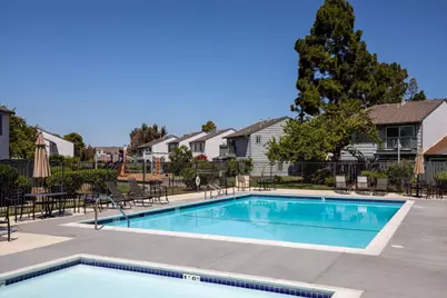 858 Erickson Ln, Foster City, CA 94404 - Photo 31