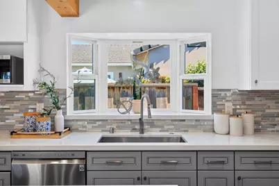 1599 Via Amigos, San Lorenzo, CA 94580 - Photo 9