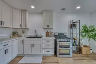 520 Calaveras Dr, Salinas, CA 93906 - Photo 11
