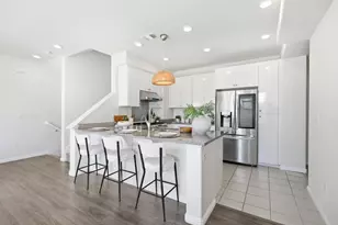 1949 Mahuron Cir, San Jose, CA 95133 - Photo 17