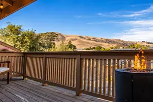 109 Spyglass Hill Rd, San Jose, CA 95127 - Photo 33