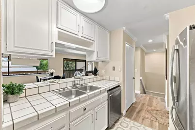 109 Spyglass Hill Rd, San Jose, CA 95127 - Photo 13