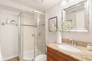977 Warburton Ave 203, Santa Clara, CA 95050 - Photo 9