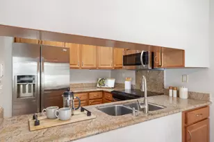 977 Warburton Ave 203, Santa Clara, CA 95050 - Photo 7