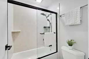 716 San Conrado Ter 8, Sunnyvale, CA 94085 - Photo 25