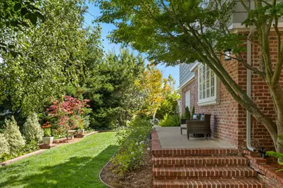 2835 Hillside Dr, Burlingame, CA 94010 - Photo 71