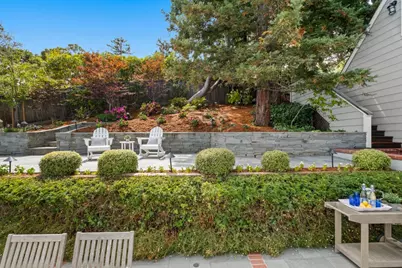 2835 Hillside Dr, Burlingame, CA 94010 - Photo 49
