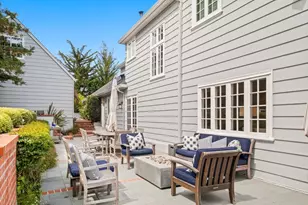 2835 Hillside Dr, Burlingame, CA 94010 - Photo 57