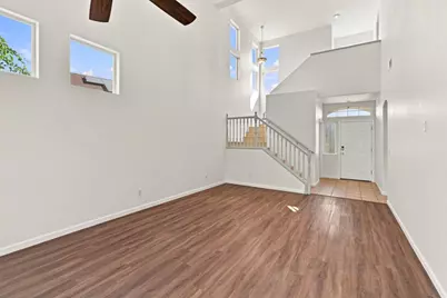 1901 Lauritson Ln, Manteca, CA 95336 - Photo 7