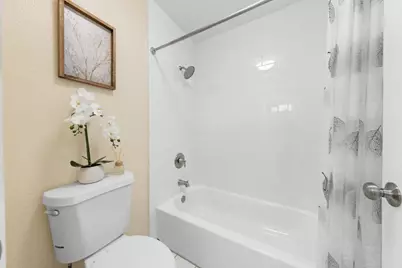 2584 Yerba Bank Ct, San Jose, CA 95121 - Photo 11