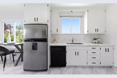 1428 Montero Ave, Burlingame, CA 94010 - Photo 19