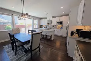 1601 Castlewood Pl, Gilroy, CA 95020 - Photo 9