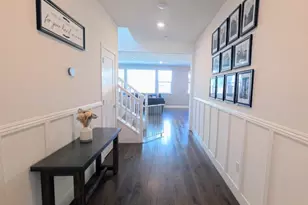 1601 Castlewood Pl, Gilroy, CA 95020 - Photo 5