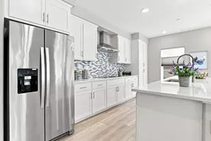 220 Waters Park Cir 101, San Mateo, CA 94403 - Photo 5