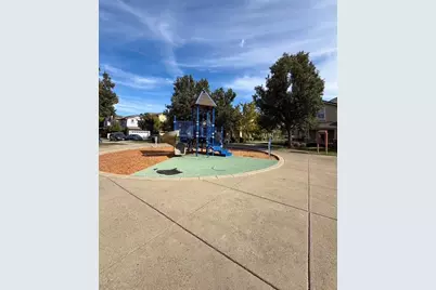 976 Whitehall Ln, Brentwood, CA 94513 - Photo 17
