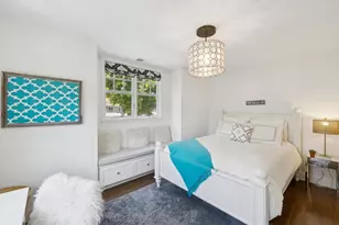 1016 Greenwood Dr, Menlo Park, CA 94025 - Photo 27
