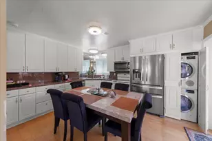 1176 Laurel St, San Carlos, CA 94070 - Photo 5