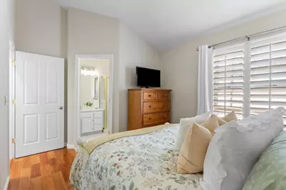 1555 Cherry St 4, San Carlos, CA 94070 - Photo 33