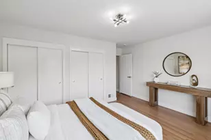1700 Parkview Dr, San Bruno, CA 94066 - Photo 23