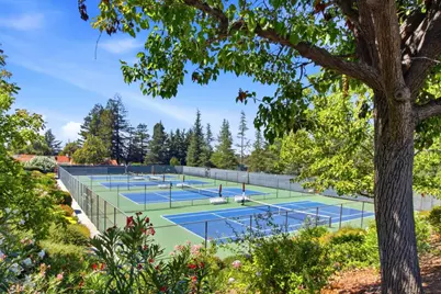 7646 Falkirk Dr, San Jose, CA 95135 - Photo 39
