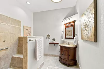 7646 Falkirk Dr, San Jose, CA 95135 - Photo 27