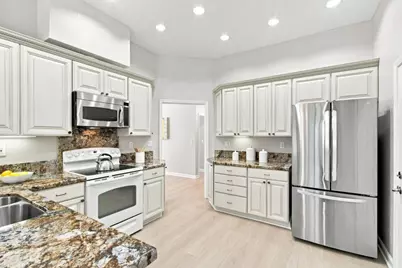 7646 Falkirk Dr, San Jose, CA 95135 - Photo 13