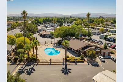 1382 Via Deste 61, Livermore, CA 94551 - Photo 27