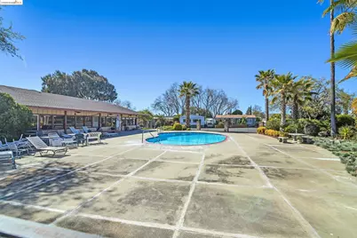 1382 Via Deste 61, Livermore, CA 94551 - Photo 29