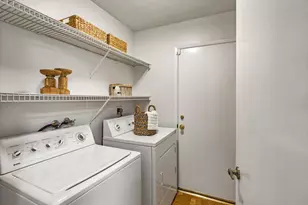 1407 Dot Ct, San Jose, CA 95120 - Photo 23