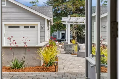 818 Crossway Rd, Burlingame, CA 94010 - Photo 43