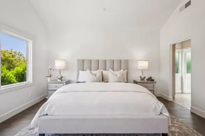 818 Crossway Rd, Burlingame, CA 94010 - Photo 15