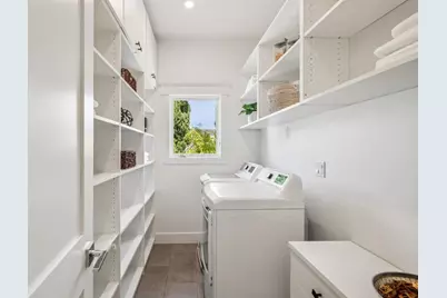 818 Crossway Rd, Burlingame, CA 94010 - Photo 29