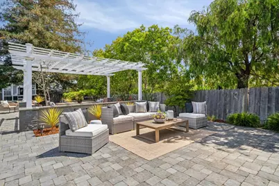 818 Crossway Rd, Burlingame, CA 94010 - Photo 49