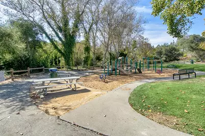 73 Firethorne Way, Watsonville, CA 95076 - Photo 35