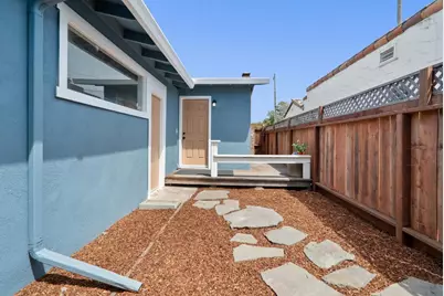 915 Cayuga St, Santa Cruz, CA 95062 - Photo 11