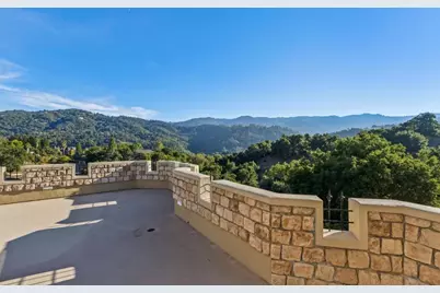21449 Toll Gate Rd, Saratoga, CA 95070 - Photo 15