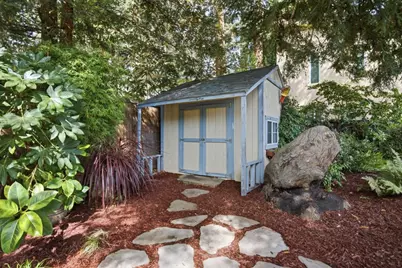190 E Middlefield Rd, Mountain View, CA 94043 - Photo 31