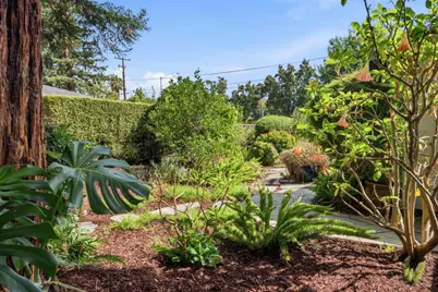 190 E Middlefield Rd, Mountain View, CA 94043 - Photo 35