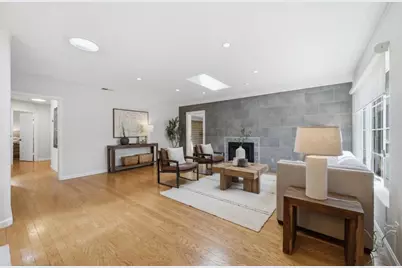 190 E Middlefield Rd, Mountain View, CA 94043 - Photo 7