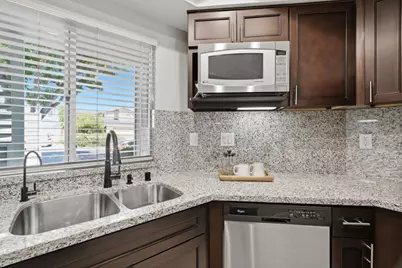 1637 Thorncrest Dr, San Jose, CA 95131 - Photo 11