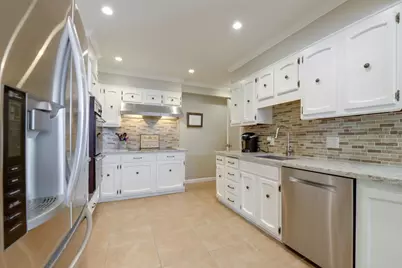 2610 Carson St, Redwood City, CA 94061 - Photo 9