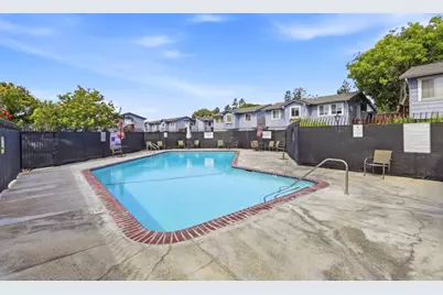 584 Groth Dr, San Jose, CA 95111 - Photo 19