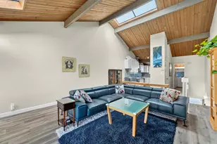 21147 E Cliff Dr, Santa Cruz, CA 95062 - Photo 19