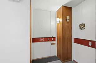 808 Laurel Ave 202, San Mateo, CA 94401 - Photo 23