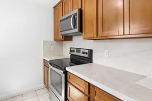 470 N Winchester Blvd 301, Santa Clara, CA 95050 - Photo 5