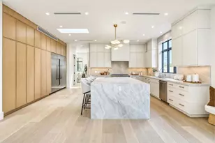 979 Lawrence Ln, Palo Alto, CA 94303 - Photo 5