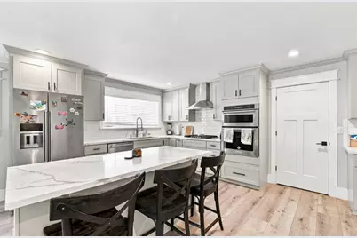1310 Cedar Ct, Gilroy, CA 95020 - Photo 9