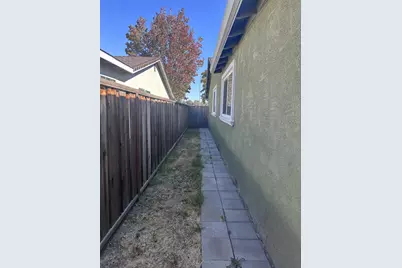 2483 Ocala Ave, San Jose, CA 95122 - Photo 39